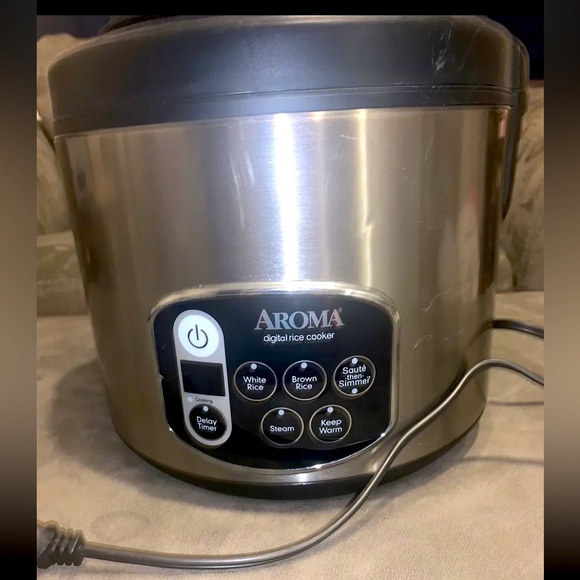 Aroma Home Kitchen Aroma Arc10sb 10 Cup Digital Rice Cooker 5